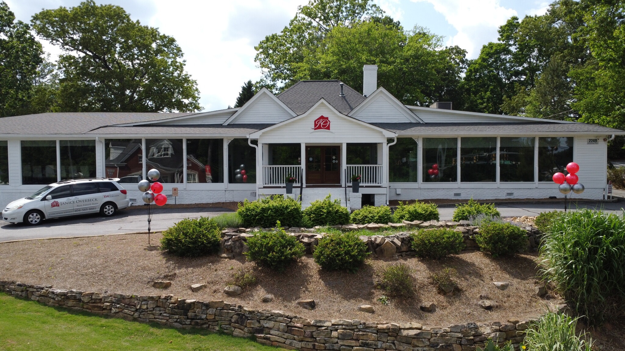 2249 Roswell Rd, Marietta, GA to rent Building Photo- Image 1 of 3