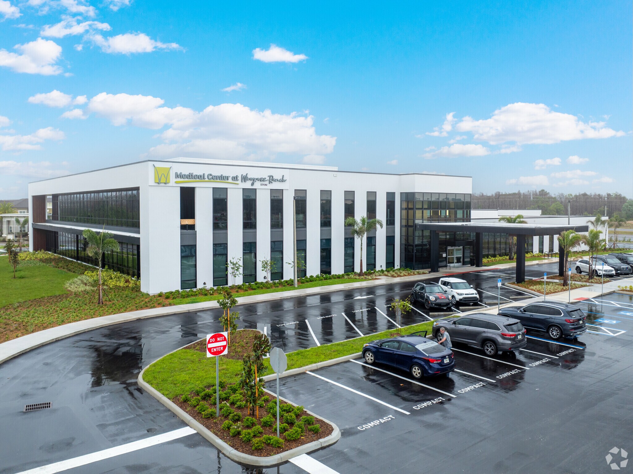 2894 Hueland Pond, Wesley Chapel, FL for sale Primary Photo- Image 1 of 1