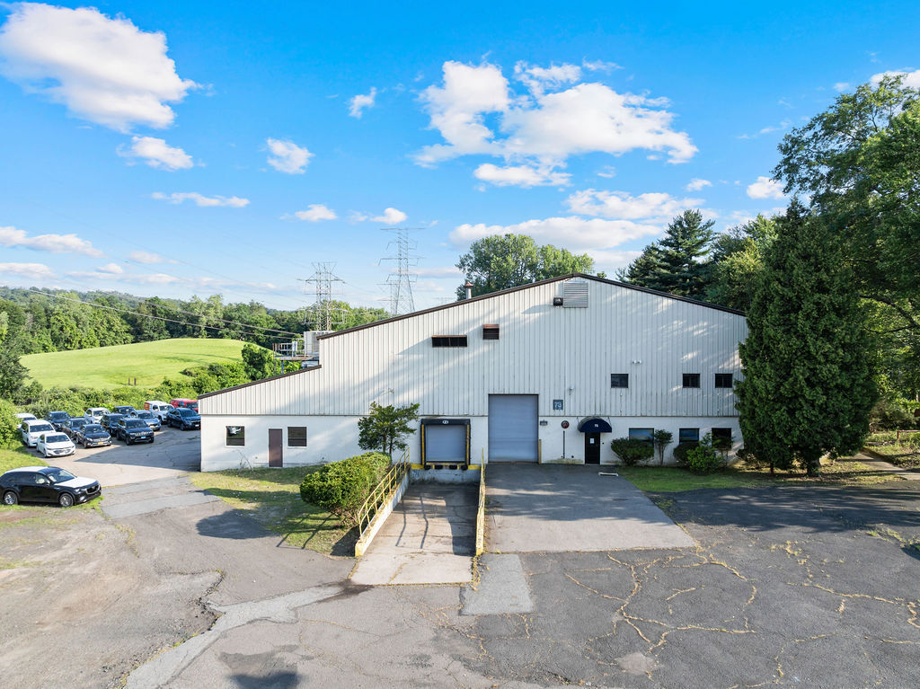 73 Ramapo Valley Rd, Mahwah, NJ to rent Building Photo- Image 1 of 18