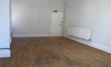 89 Borough High St, London to rent Interior Photo- Image 2 of 5