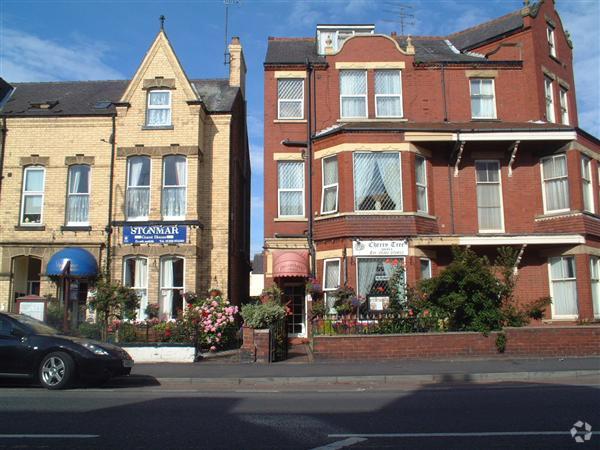 17 Flamborough Rd, Bridlington for sale - Primary Photo - Image 1 of 1