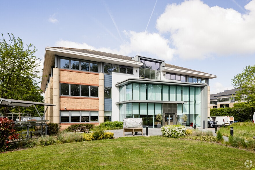 3 High St, Uxbridge for sale - Primary Photo - Image 1 of 1