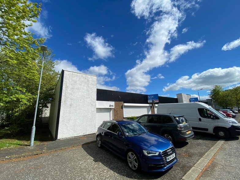 24-30 Carron Pl, East Kilbride to rent - Building Photo - Image 2 of 9