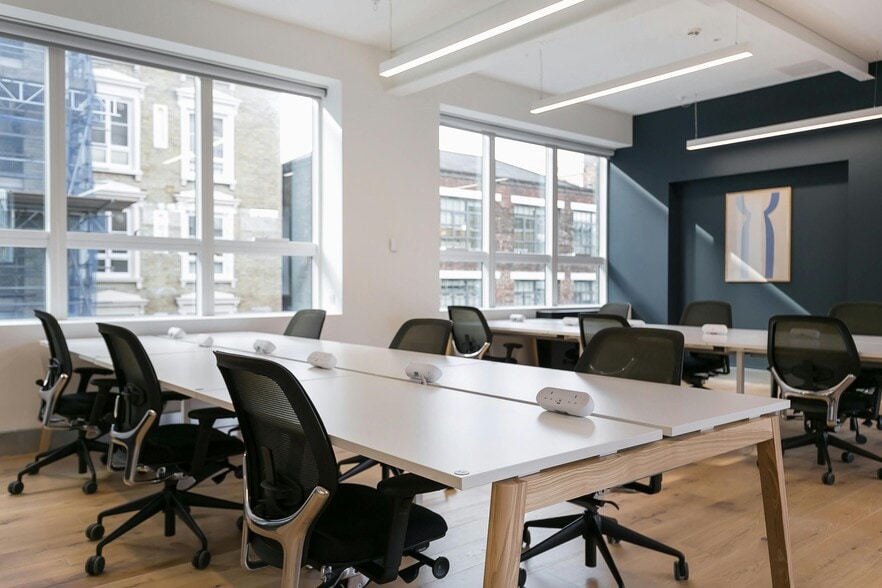 6-24 Britannia St, London to rent - Interior Photo - Image 3 of 17