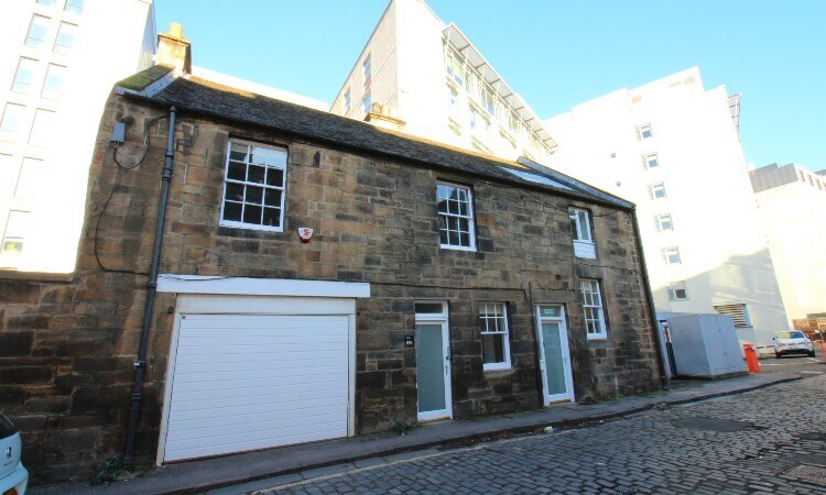 6-8 Dewar Place Ln, Edinburgh for sale - Primary Photo - Image 1 of 1