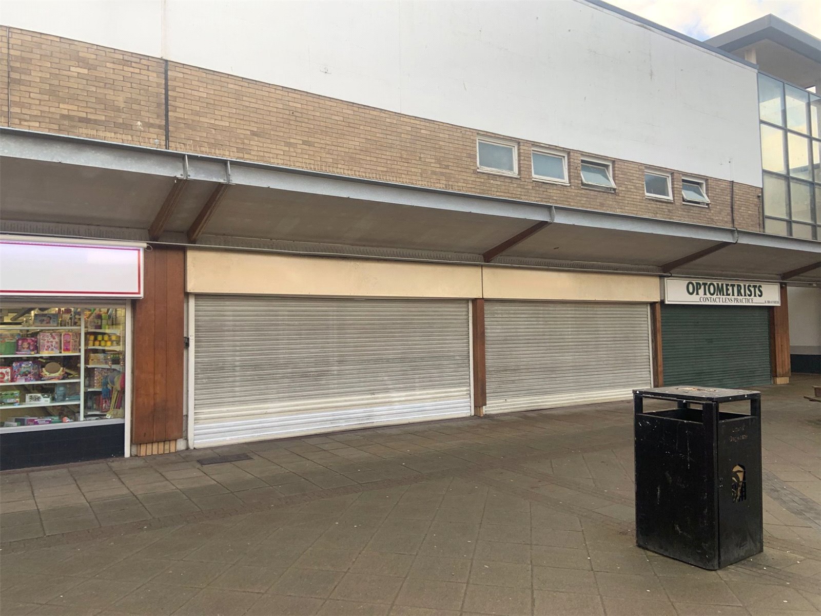 17-36 The Precinct, Blaydon On Tyne to rent Interior Photo- Image 1 of 4