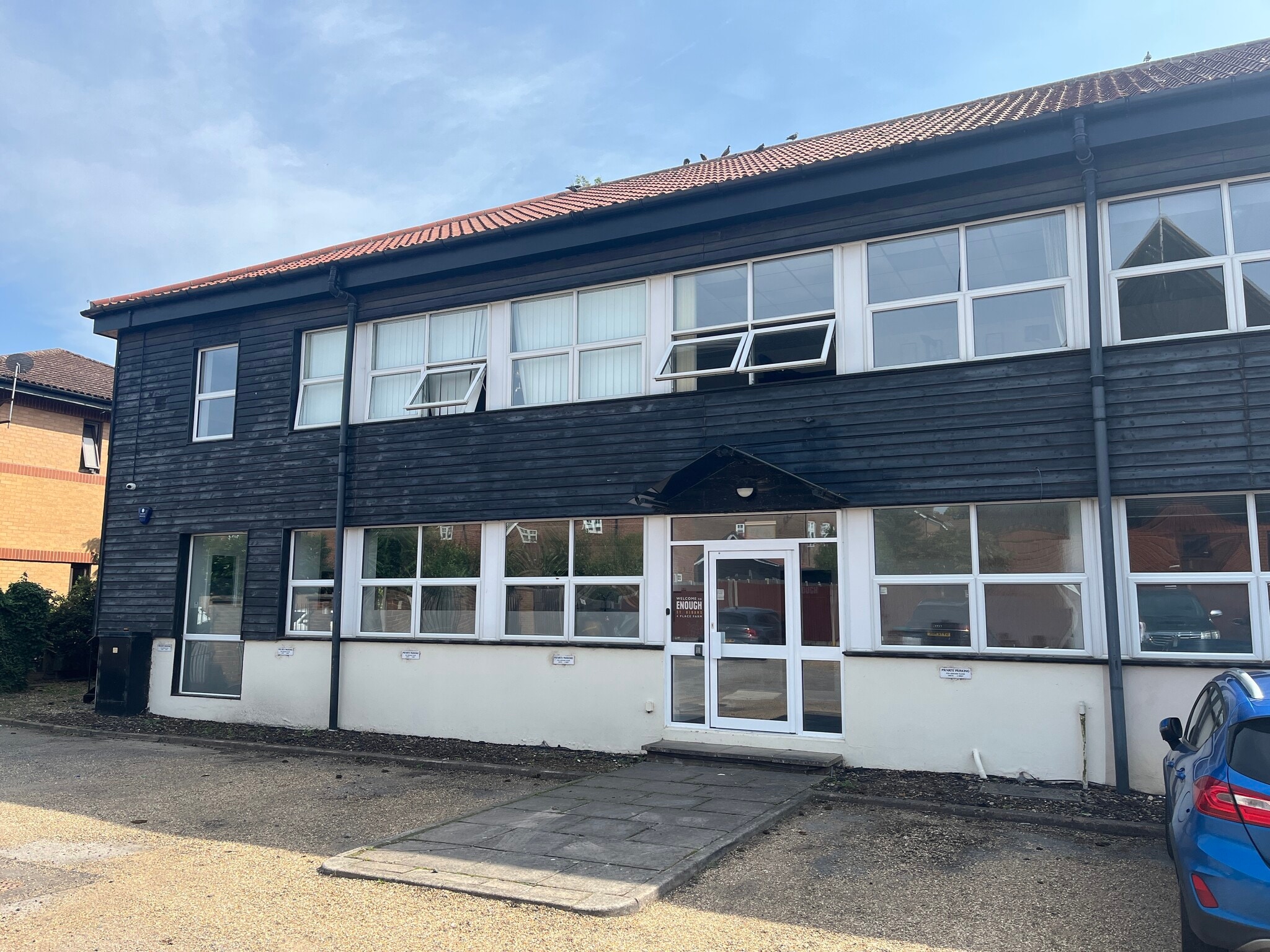 1-4 Place Farm, Wheathampstead to rent Building Photo- Image 1 of 4