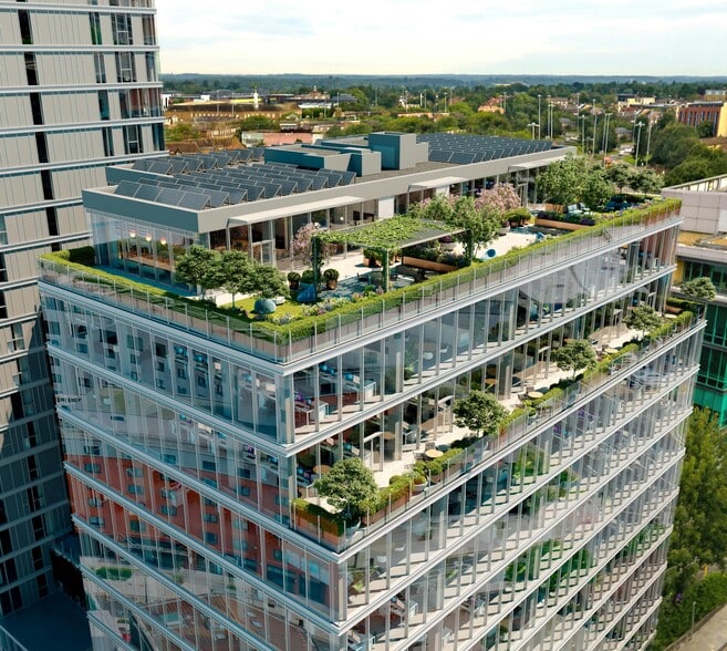 37-39 Clarendon Rd, Watford to rent - Building Photo - Image 3 of 19