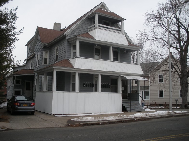 26 Belcher St, Chicopee, MA for sale - Building Photo - Image 3 of 3