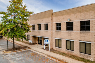 More details for 4291-4309 Henninger Ct, Chantilly, VA - Light Industrial for Rent