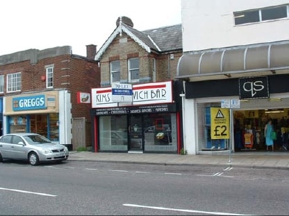 330 Ashley Rd, Poole to rent - Building Photo - Image 2 of 5