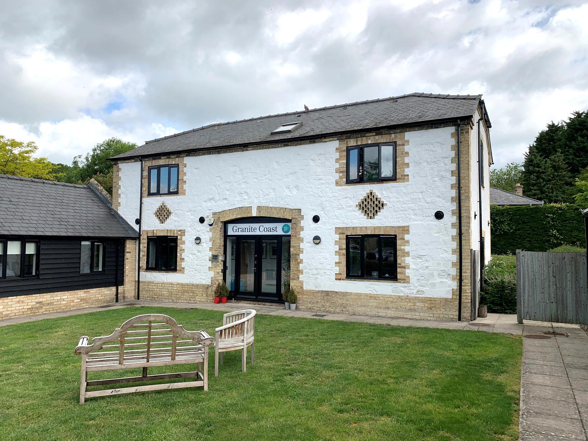 Unit 6 Tunbridge Lane, Bottisham to rent Building Photo- Image 1 of 5