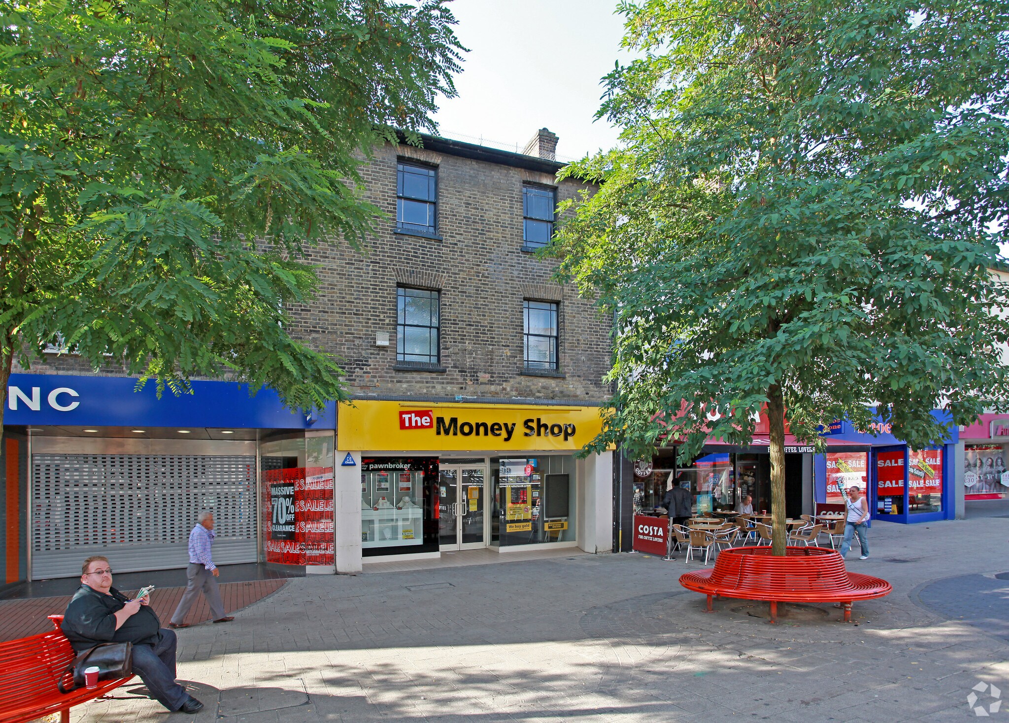237-239 High St, Hounslow for sale Primary Photo- Image 1 of 1