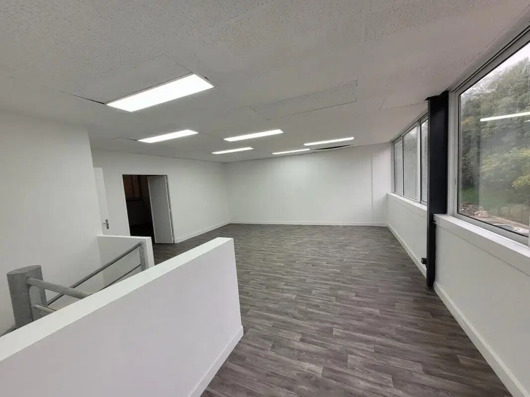 8 Allée Du Closeau, Noisy-le-Grand to rent Interior Photo- Image 1 of 5