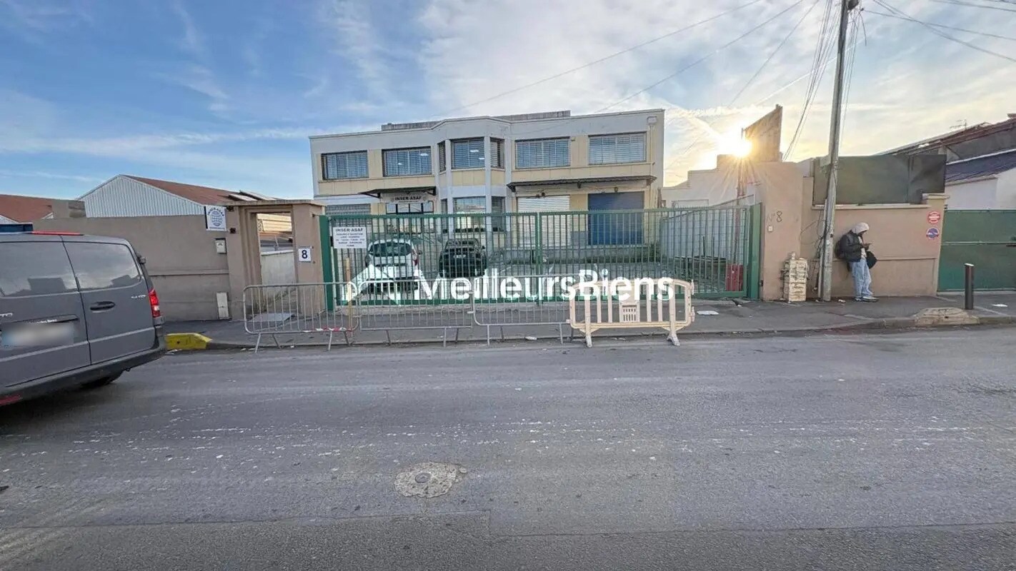 Industrial in Noisy-le-Sec to rent Building Photo- Image 1 of 4