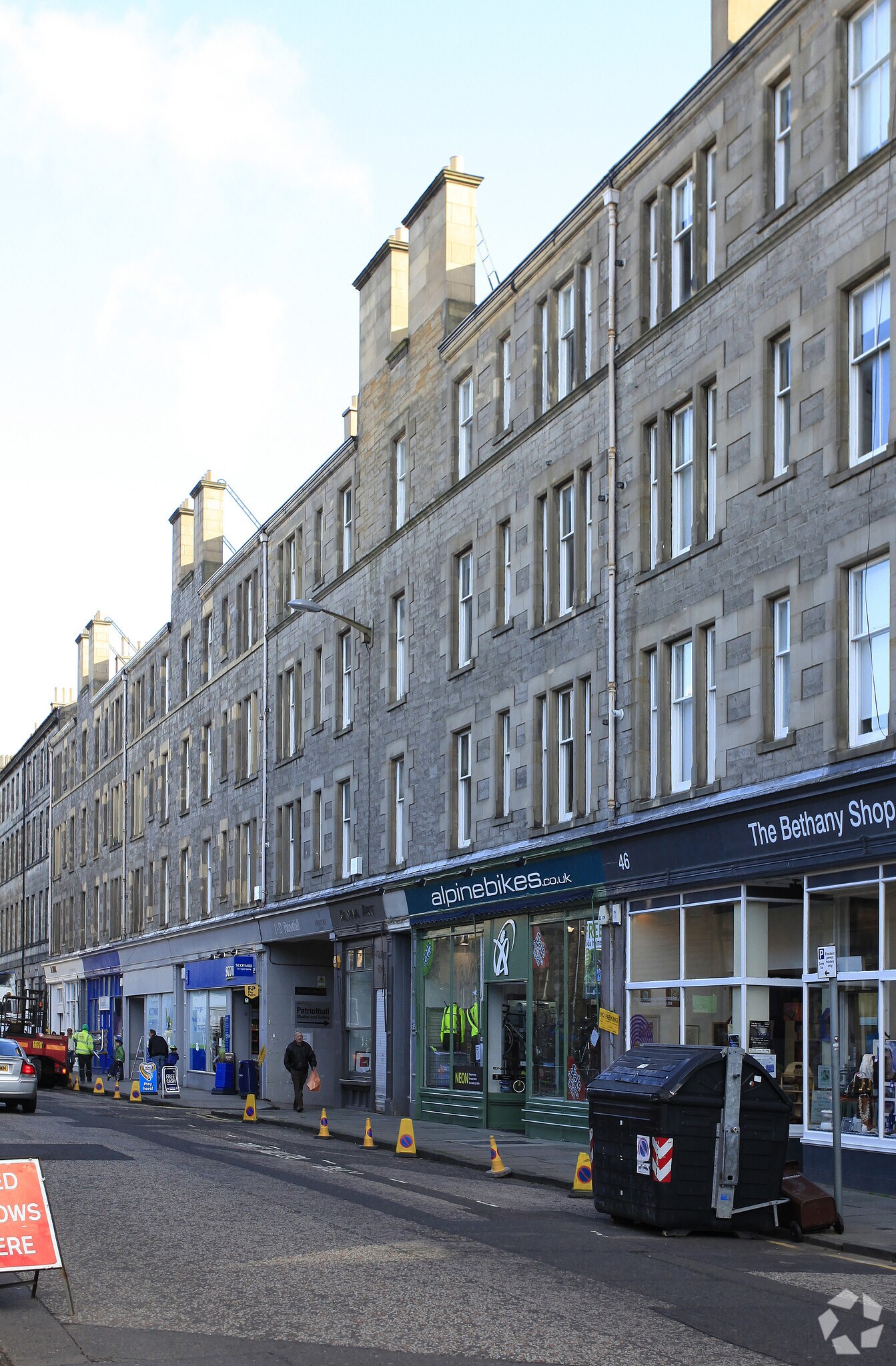 48-52 Hamilton Pl, Edinburgh for sale Primary Photo- Image 1 of 1