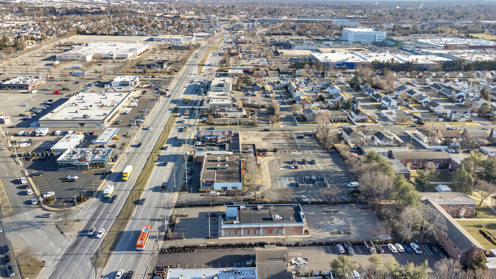 284 N Broadway, Hicksville, NY for rent - Aerial - Image 3 of 3