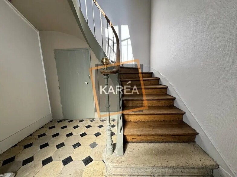 Office in Villenoy to rent - Interior Photo - Image 2 of 5