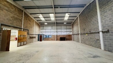Northway Ln, Tewkesbury to rent Interior Photo- Image 1 of 2