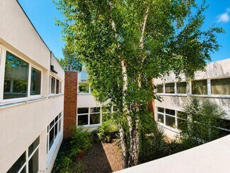 More details for 2 Route De Gisy, Bièvres - Office to Rent