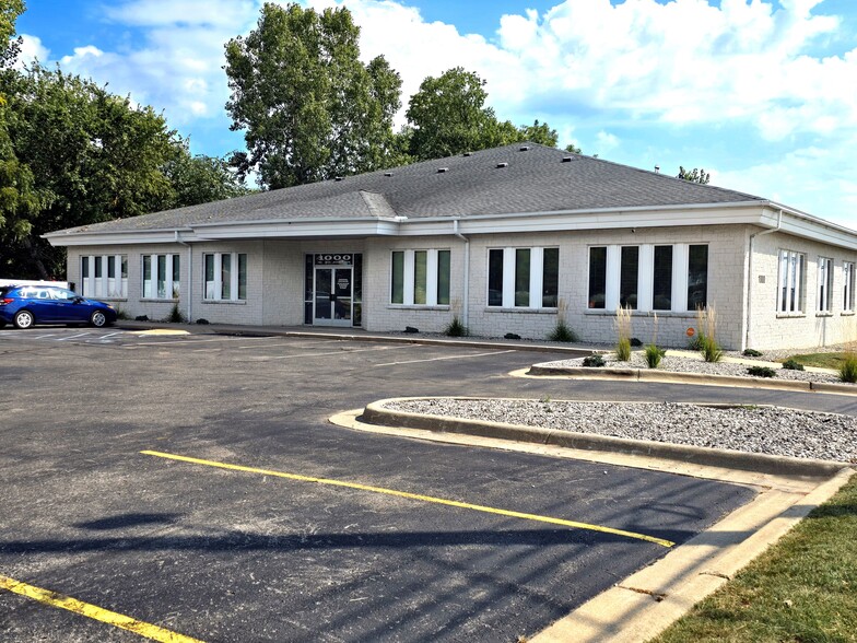 1000 W Saint Joseph Hwy, Lansing, MI for rent - Building Photo - Image 2 of 6