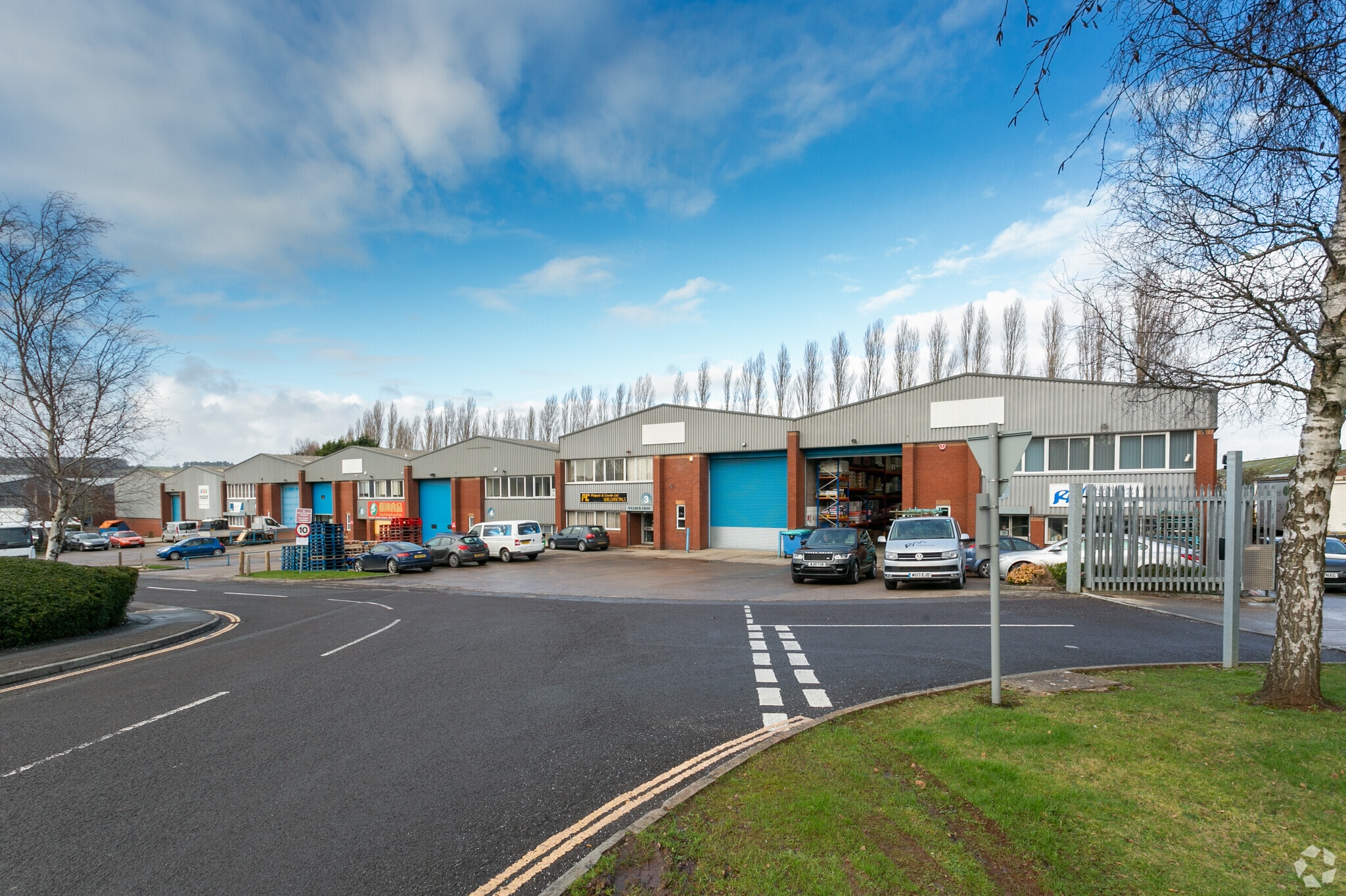 South Liberty Ln, Bristol for sale Primary Photo- Image 1 of 1