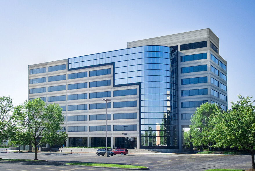 9200 Keystone Crossing, Indianapolis, IN for sale - Building Photo - Image 1 of 1