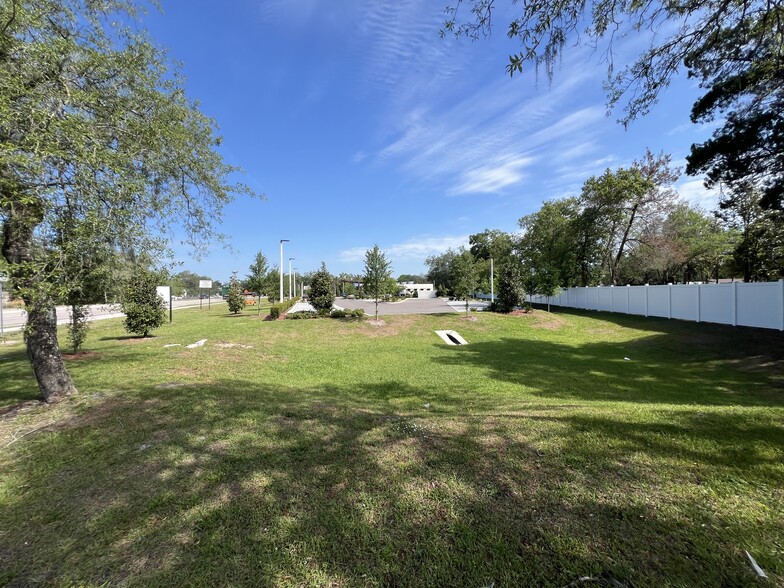 1314 E 148th Ave, Lutz, FL for sale - Building Photo - Image 3 of 8