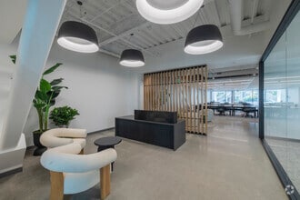 7999 Gateway Blvd, Newark, CA to rent Interior Photo- Image 2 of 26