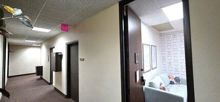 235 NE Loop 820, Hurst, TX to rent Interior Photo- Image 1 of 10