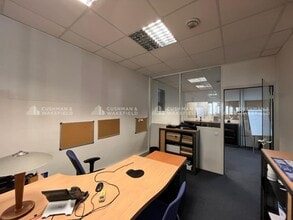 Office in Marseille for sale Interior Photo- Image 2 of 15
