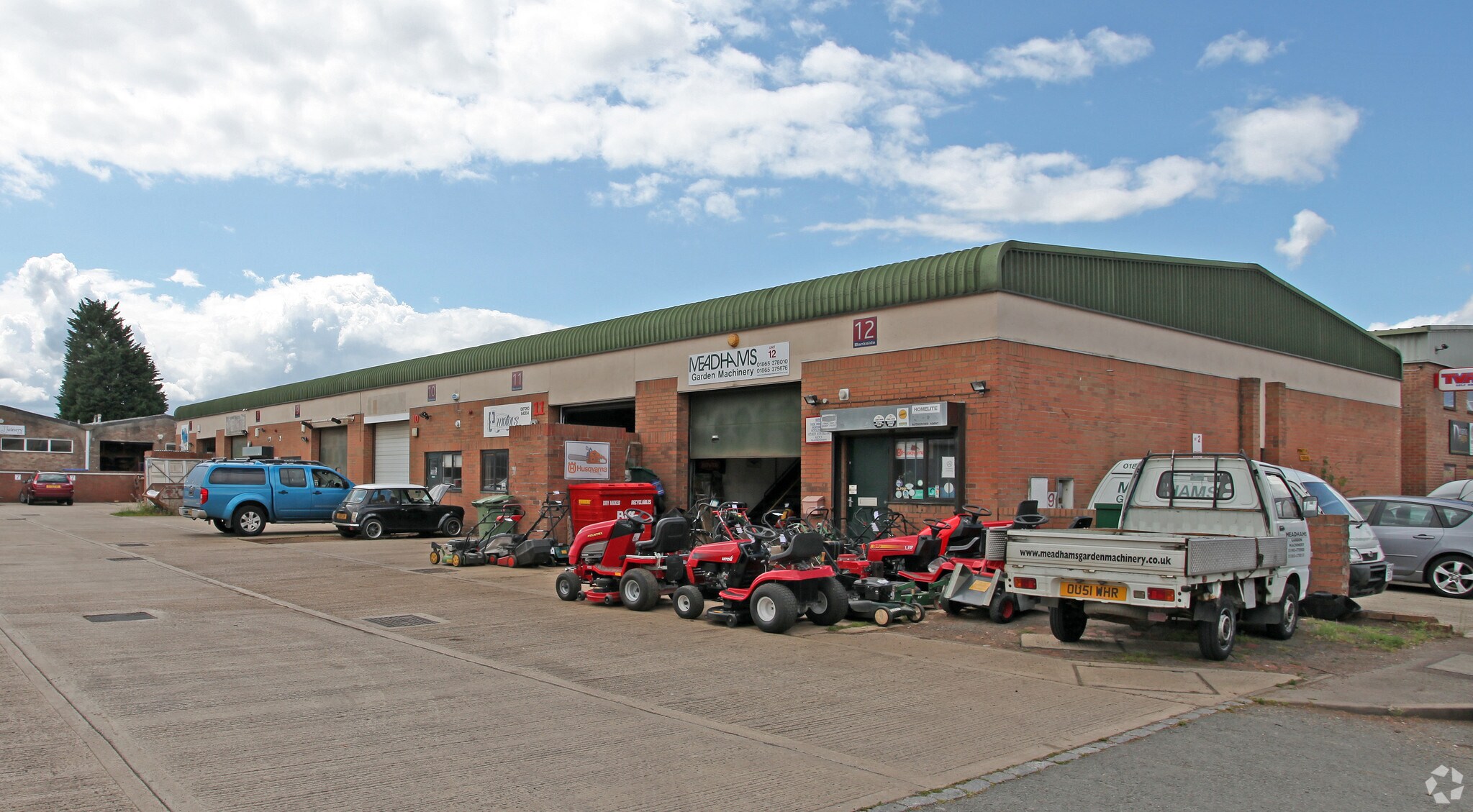 Bankside, Kidlington for sale Primary Photo- Image 1 of 1