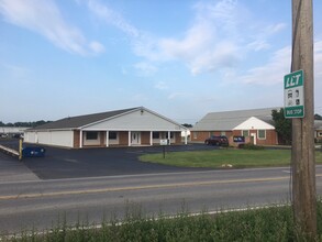 1131 E Broad St, Elyria, OH for rent Building Photo- Image 1 of 1