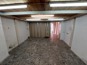 Retail in Barcelona, Barcelona to rent Interior Photo- Image 2 of 7