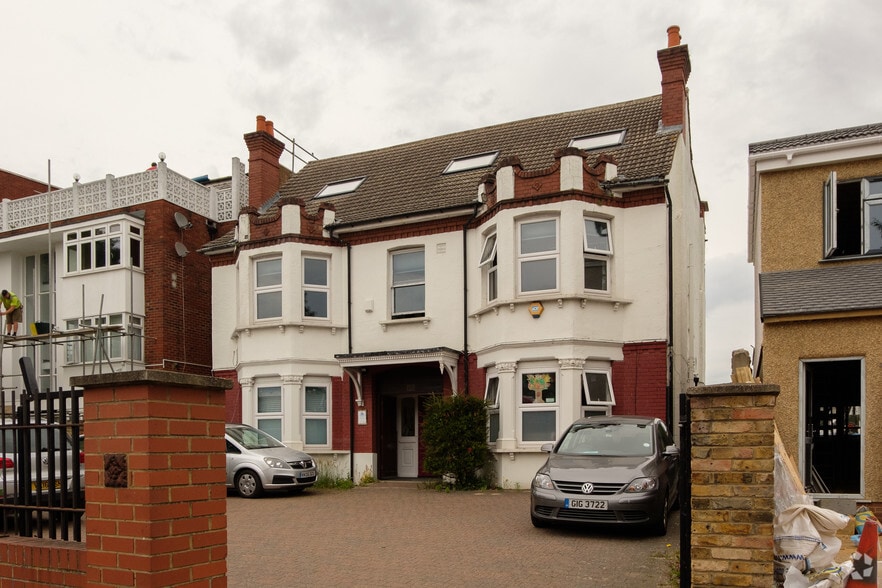678 London Rd, Thornton Heath for sale - Primary Photo - Image 1 of 1