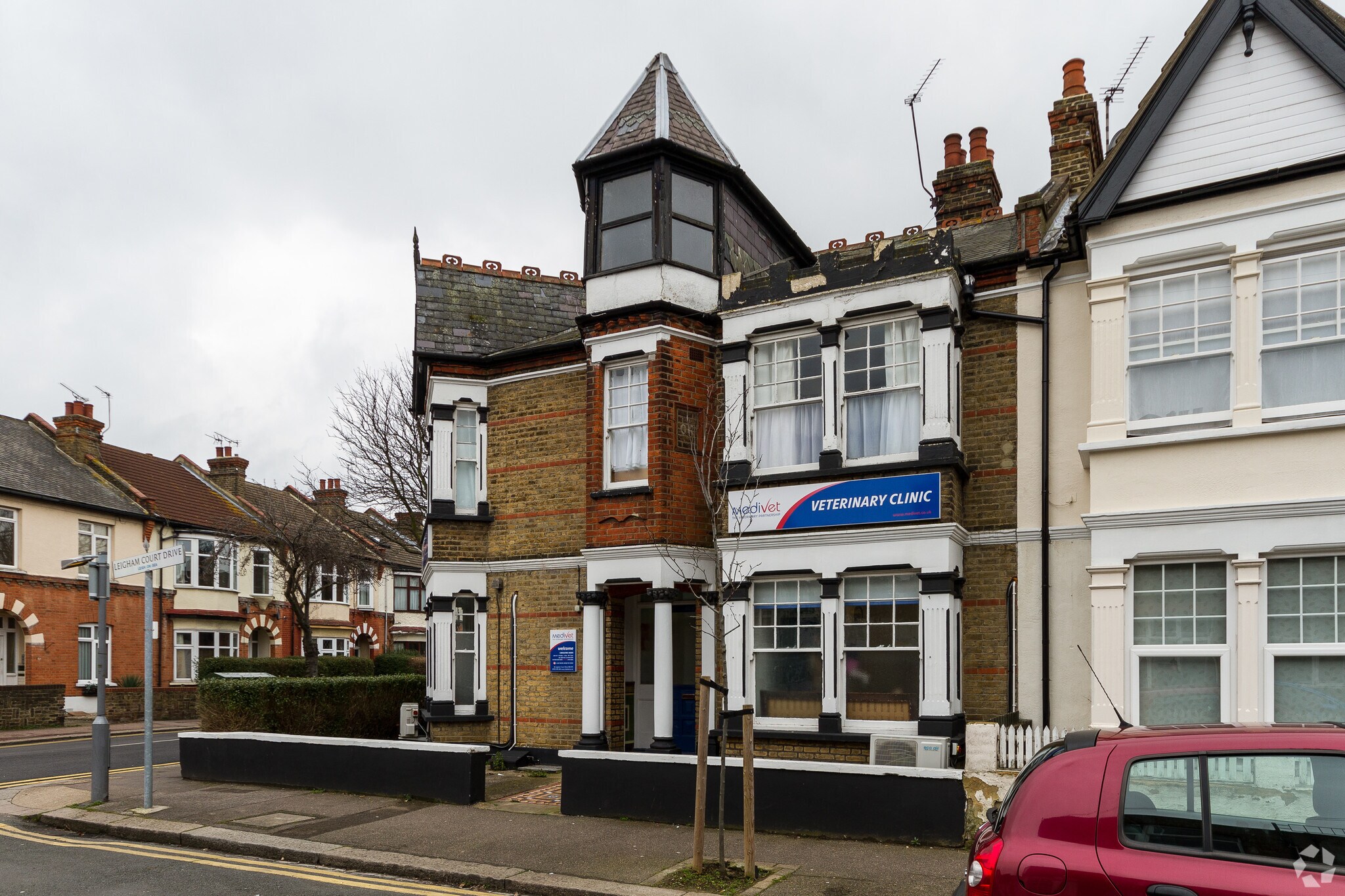 18 Leigham Court Dr, Leigh On Sea for sale Primary Photo- Image 1 of 1