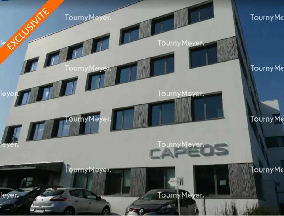 Location Bureaux 300 m² - Photo 1