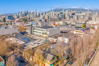 34 W 7th Ave, Vancouver, BC - Aerial  map view