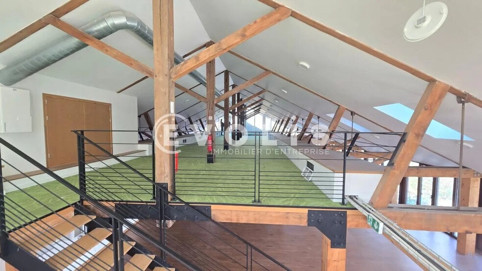 74 Avenue Lénine, Gentilly to rent - Building Photo - Image 3 of 13