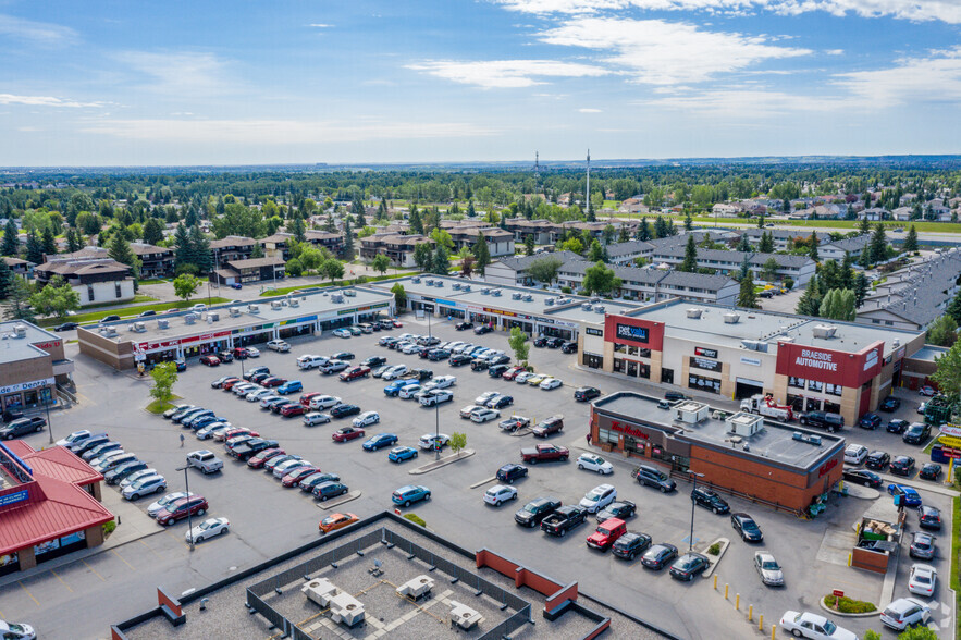 11440 Braeside Dr SW, Calgary, AB for rent - Aerial - Image 1 of 1