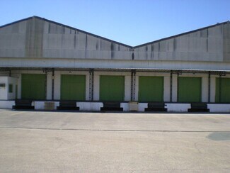 More details for Calle la Red Veintisiete, 21, Alcalá de Guadaíra - Industrial to Rent