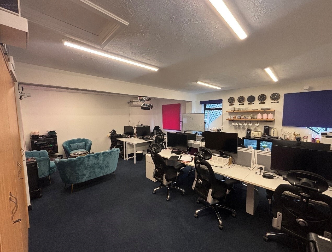 38A Station Road W, Oxted to rent Interior Photo- Image 1 of 2