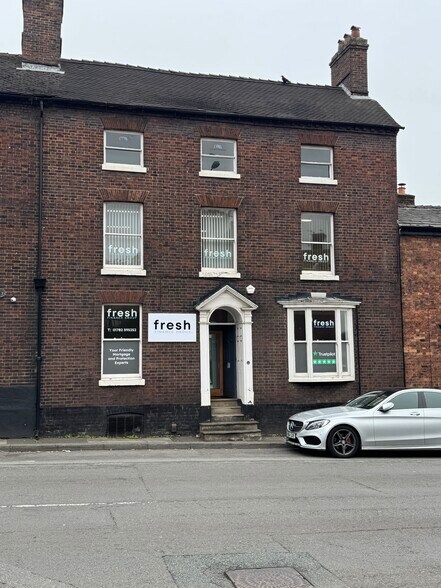 10 King St, Newcastle Under Lyme to rent - Building Photo - Image 1 of 1
