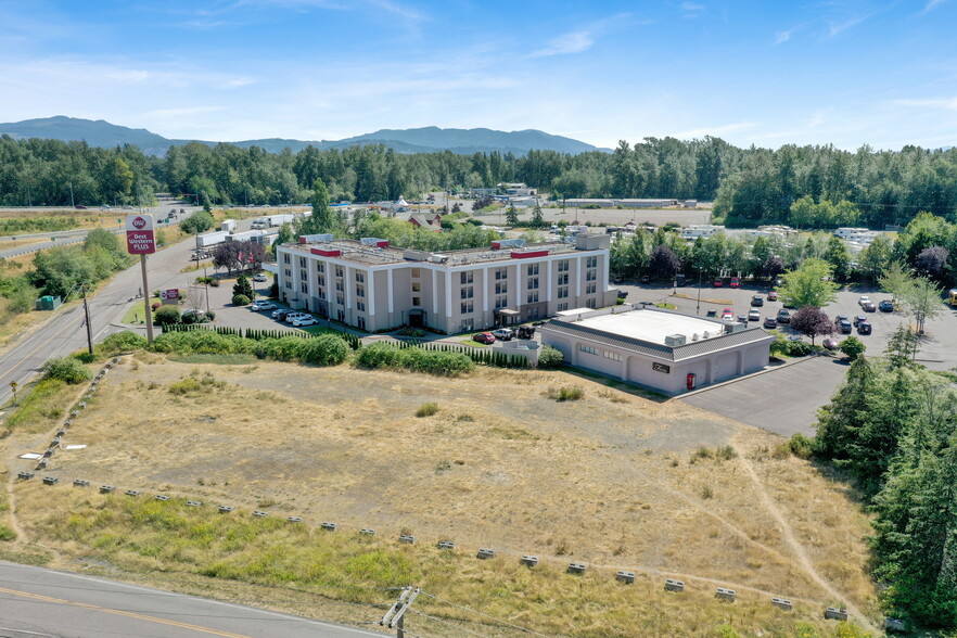 W Bakerview, Bellingham, WA for sale - Primary Photo - Image 1 of 16