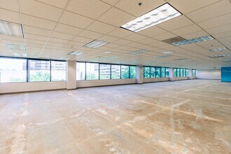 200 SW Market St, Portland, OR to rent Interior Photo- Image 1 of 5
