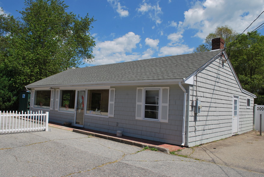 346 Colonel Ledyard Hwy, Ledyard, CT for sale - Primary Photo - Image 1 of 1