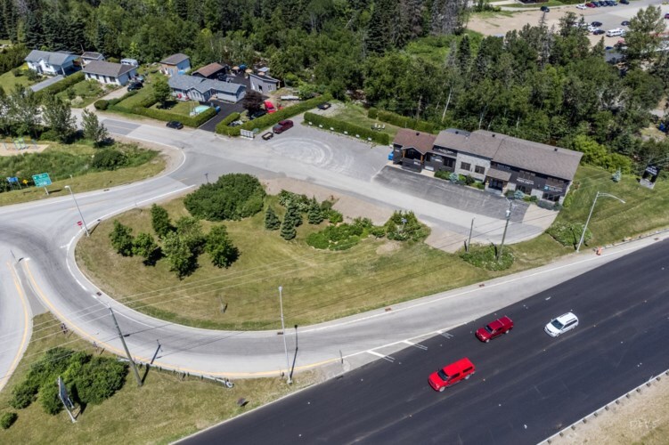 2 Rue De L'usine, Baie-saint-paul, QC for sale - Aerial - Image 3 of 7