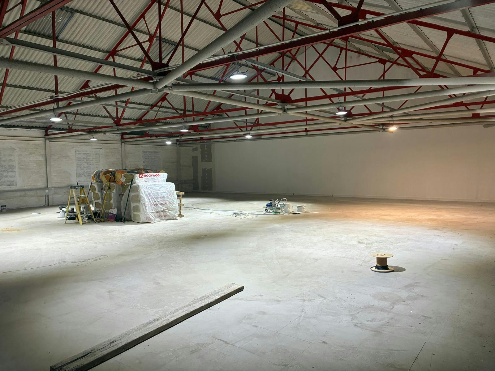 2 New Mill Rd, Kilmarnock to rent Building Photo- Image 1 of 4