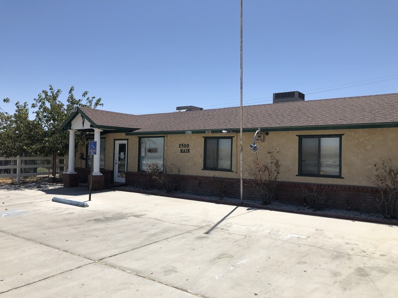 2500 E Main St, Barstow, CA for sale - Building Photo - Image 1 of 1