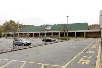 175 Lakeside Blvd, Landing, NJ for rent Building Photo- Image 1 of 3